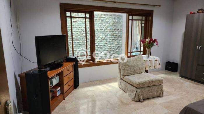 DIJUAL CEPAT! Rumah Ancol, Jakarta Utara, LT 350m² LB 350m² DIJUAL CEPAT! Rumah Ancol, Jakarta Utara, LT 350m² LB 350m²