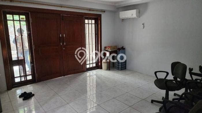 DIJUAL CEPAT! Rumah Ancol, Jakarta Utara, LT 350m² LB 350m² DIJUAL CEPAT! Rumah Ancol, Jakarta Utara, LT 350m² LB 350m²