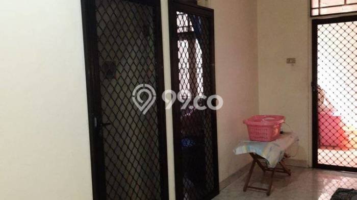 LISTING BARU! Rumah Strategis area Taman Palem, LT 110m² LB 200m² LISTING BARU! Rumah Strategis area Taman Palem, LT 110m² LB 200m²