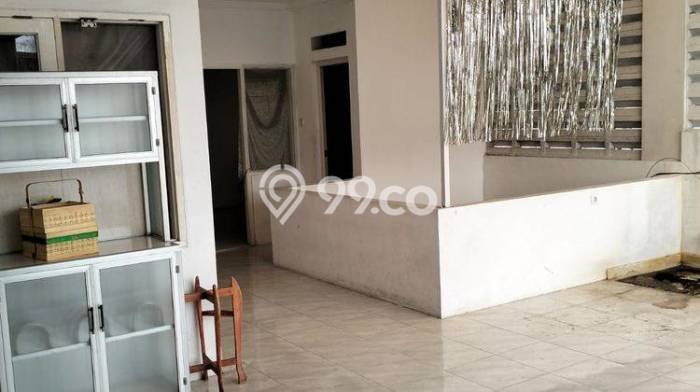 Rumah dengan Lokasi Strategis 7 KT di Bendungan Hilir, Jakarta Pusat Rumah dengan Lokasi Strategis 7 KT di Bendungan Hilir, Jakarta Pusat