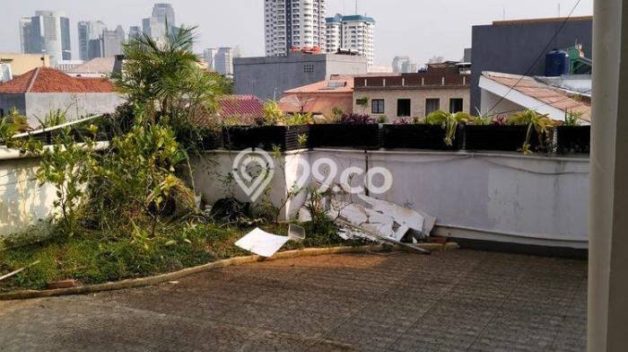 Rumah dengan Lokasi Strategis 7 KT di Bendungan Hilir, Jakarta Pusat Rumah dengan Lokasi Strategis 7 KT di Bendungan Hilir, Jakarta Pusat