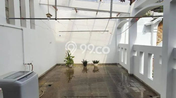 Rumah Eksklusif di Bintaro, Tangerang Selatan, LT 360m² Bangunan 412m² Rumah Eksklusif di Bintaro, Tangerang Selatan, LT 360m² Bangunan 412m²