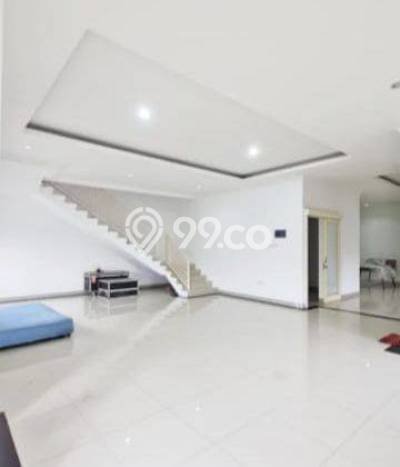 Rumah Nyaman 5 KT Luas Tanah 287m² di Kebon Jeruk, Jakarta Barat Rumah Nyaman 5 KT Luas Tanah 287m² di Kebon Jeruk, Jakarta Barat