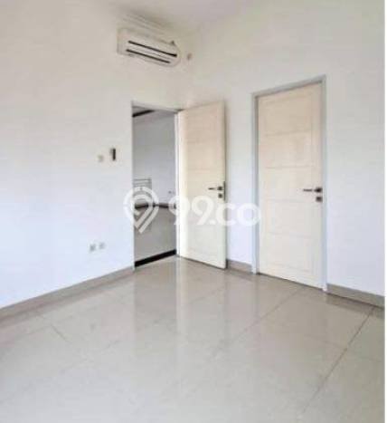 Rumah Nyaman 5 KT Luas Tanah 287m² di Kebon Jeruk, Jakarta Barat Rumah Nyaman 5 KT Luas Tanah 287m² di Kebon Jeruk, Jakarta Barat