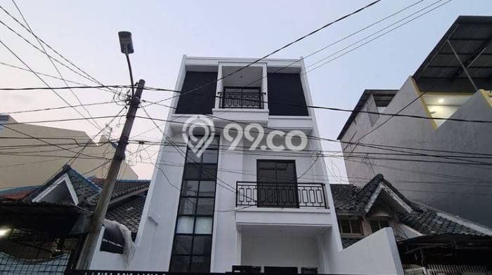 DIJUAL CEPAT! Rumah Citra Garden, Jakarta Barat, Luas 96m² LB 195m² DIJUAL CEPAT! Rumah Citra Garden, Jakarta Barat, Luas 96m² LB 195m²