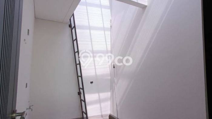 KESEMPATAN EMAS! Rumah Berkualitas area Metland Puri, Jakarta Barat, Luas 225m² Bangunan 345m² KESEMPATAN EMAS! Rumah Berkualitas area Metland Puri, Jakarta Barat, Luas 225m² Bangunan 345m²