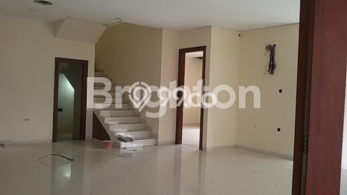 Rumah Mewah LB 350m2 Siap Huni Desain Elegan di Bogor Nirwana Residence, Bogor Rumah Mewah LB 350m2 Siap Huni Desain Elegan di Bogor Nirwana Residence, Bogor
