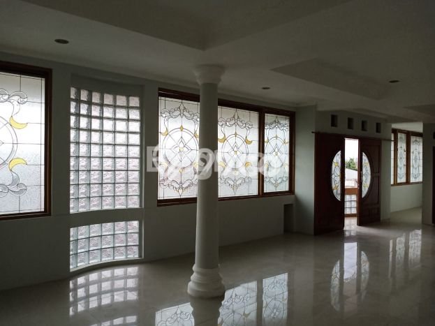 Dijual Rumah Strategis Bagus Punya 3 KT di Beji Depok SHM Dijual Rumah Strategis Bagus Punya 3 KT di Beji Depok SHM