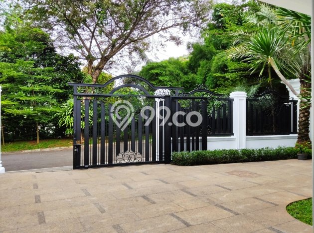 Rumah Elit LB 1050m2 Siap Pakai Desain Elegan di Pondok Indah, Jakarta Selatan Rumah Elit LB 1050m2 Siap Pakai Desain Elegan di Pondok Indah, Jakarta Selatan