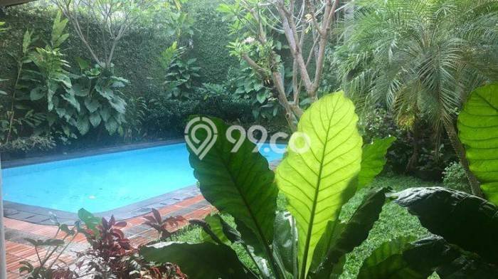 Jual Rumah Luas Megah Dengan View Cantik di Pondok Indah, Jakarta Selatan Jual Rumah Luas Megah Dengan View Cantik di Pondok Indah, Jakarta Selatan