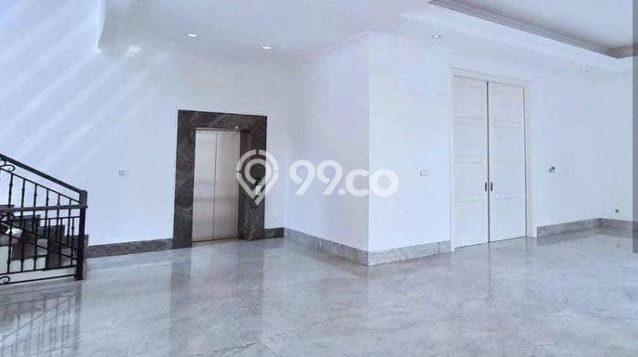 Rumah Elit Modern Siap Huni di Pondok Indah Jakarta Selatan Rumah Elit Modern Siap Huni di Pondok Indah Jakarta Selatan