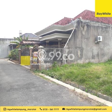 Jual Rumah Favorit Siap Huni LB 200m2 di Tanjung Karang Timur, Bandar Lampung Jual Rumah Favorit Siap Huni LB 200m2 di Tanjung Karang Timur, Bandar Lampung