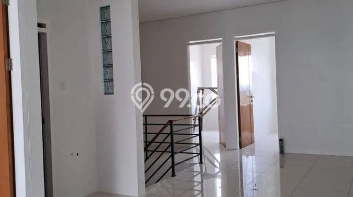 Rumah Tenang area Geger Kalong, 2 KM, Luas 120m² LB 100m² Rumah Tenang area Geger Kalong, 2 KM, Luas 120m² LB 100m²