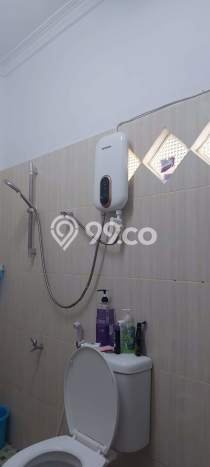 LISTING BARU! Rumah Strategis di Buaran, Luas 216m² Bangunan 120m² LISTING BARU! Rumah Strategis di Buaran, Luas 216m² Bangunan 120m²