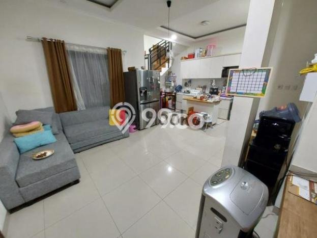 Rumah di Tanjung Duren, Luas 82m², Bangunan 200m² Rumah di Tanjung Duren, Luas 82m², Bangunan 200m²