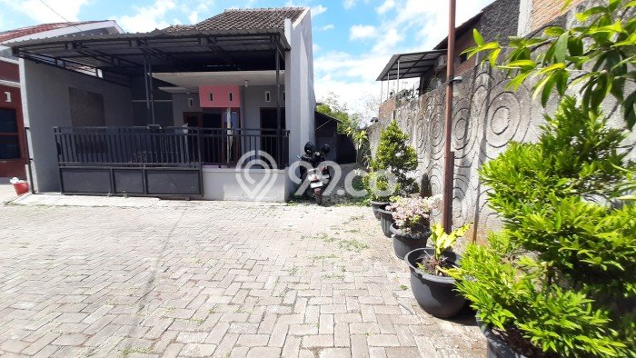 Jual Rumah Harga Miring Jaten Punya 2 KT & LT 60m2 Jual Rumah Harga Miring Jaten Punya 2 KT & LT 60m2