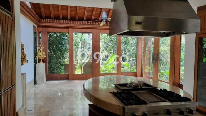 For Sale Rumah Elit Exclusive di Karawaci, Tangerang For Sale Rumah Elit Exclusive di Karawaci, Tangerang