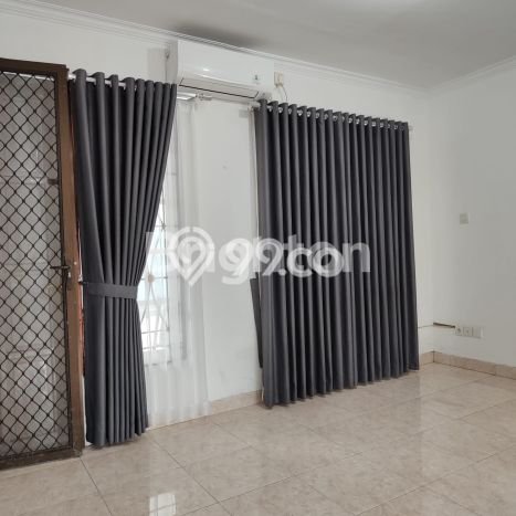 DREAM HOME! Rumah di Balikpapan Tengah, 2 KM, Free Macet, Luas 180m2m² Bangunan 130m2m² DREAM HOME! Rumah di Balikpapan Tengah, 2 KM, Free Macet, Luas 180m2m² Bangunan 130m2m²