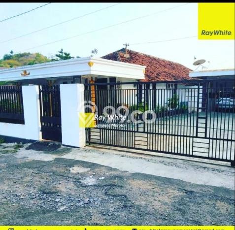 Rumah Eksklusif Dijual LT 1100m2 di Tanjung Karang Timur, Bandar Lampung Rumah Eksklusif Dijual LT 1100m2 di Tanjung Karang Timur, Bandar Lampung