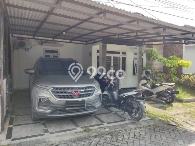 Rumah Strategis Modern Lb 100m2 di Marpoyan Damai, Pekanbaru Rumah Strategis Modern Lb 100m2 di Marpoyan Damai, Pekanbaru