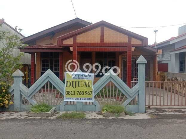 For Sale Rumah 4 Kamar Lokasi Ideal Nyaman dan Strategis di Tampan For Sale Rumah 4 Kamar Lokasi Ideal Nyaman dan Strategis di Tampan