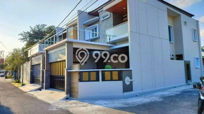 Dijual Rumah Premium dengan Fasilitas Sekitar Komplit di Banjarsari, Surakarta Dijual Rumah Premium dengan Fasilitas Sekitar Komplit di Banjarsari, Surakarta