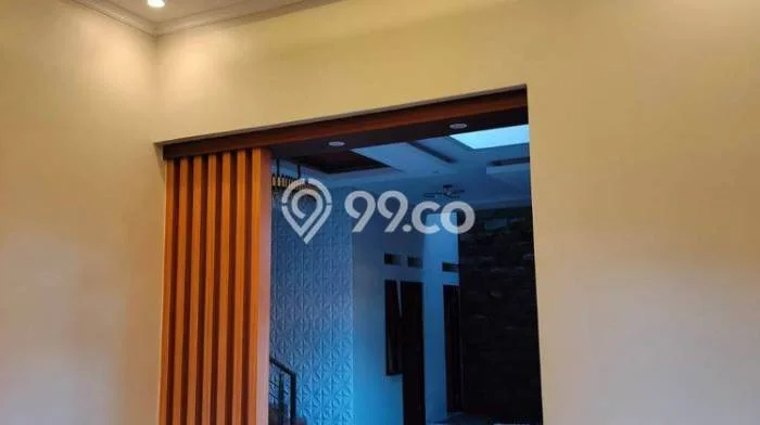 Dijual Rumah Premium dengan Fasilitas Sekitar Komplit di Banjarsari, Surakarta Dijual Rumah Premium dengan Fasilitas Sekitar Komplit di Banjarsari, Surakarta