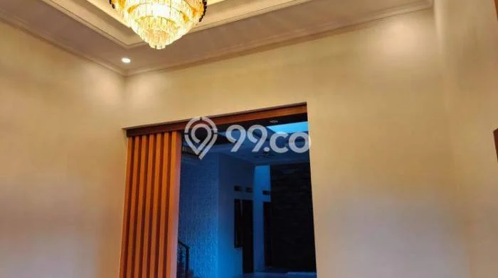 Dijual Rumah Premium dengan Fasilitas Sekitar Komplit di Banjarsari, Surakarta Dijual Rumah Premium dengan Fasilitas Sekitar Komplit di Banjarsari, Surakarta
