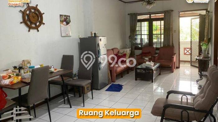Rumah Strategis Modern Lb 250m2 di Cinere, Depok Rumah Strategis Modern Lb 250m2 di Cinere, Depok