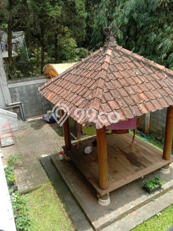 Rumah Elit LB 450m2 Siap Pakai Desain Elegan di Ciumbuleuit, Bandung Rumah Elit LB 450m2 Siap Pakai Desain Elegan di Ciumbuleuit, Bandung