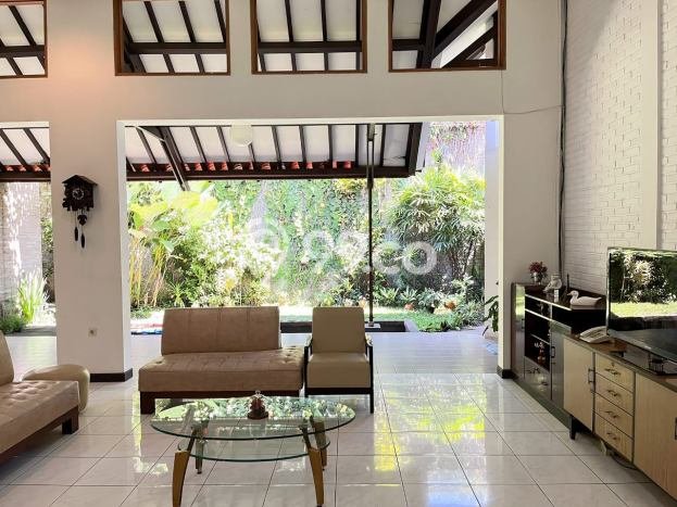 Rumah Luxury Modern Siap Huni di Pasteur Bandung Rumah Luxury Modern Siap Huni di Pasteur Bandung