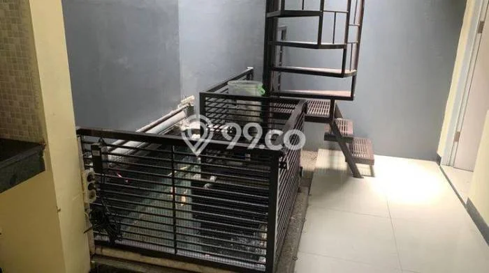 Rumah sewa siap pakai 4 KT di Taman Kopo Indah, Bandung Rumah sewa siap pakai 4 KT di Taman Kopo Indah, Bandung