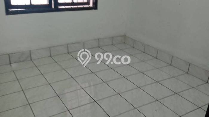 Disewakan! Rumah 3 Kamar Tidur &
2 Kamar Mandi di Taman Kopo Indah, Bandung Disewakan! Rumah 3 Kamar Tidur &
2 Kamar Mandi di Taman Kopo Indah, Bandung