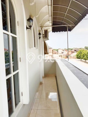 Dijual Rumah Mewah Exclusive di Antapani, Bandung Dijual Rumah Mewah Exclusive di Antapani, Bandung