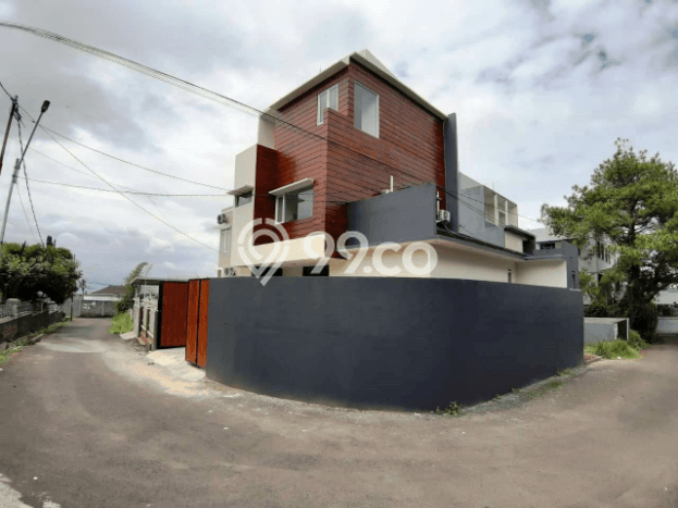 Dijual Rumah Luas Megah Dengan View Cantik di Setiabudi, Bandung Dijual Rumah Luas Megah Dengan View Cantik di Setiabudi, Bandung