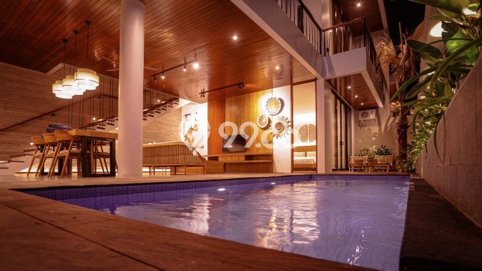 Dijual Rumah Mewah Elegan Dengan View Eksklusif di Seminyak, Badung Dijual Rumah Mewah Elegan Dengan View Eksklusif di Seminyak, Badung