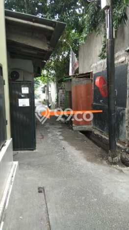 Rumah Strategis Minimalis Lb 85m2 di Kebayoran Baru, Jakarta Selatan Rumah Strategis Minimalis Lb 85m2 di Kebayoran Baru, Jakarta Selatan