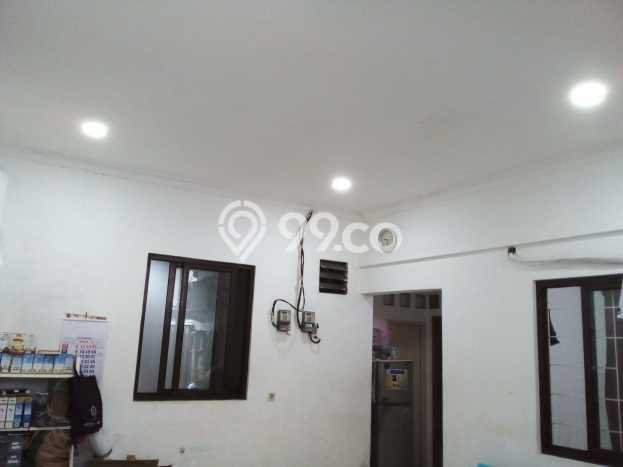 Rumah Strategis Minimalis Lb 85m2 di Kebayoran Baru, Jakarta Selatan Rumah Strategis Minimalis Lb 85m2 di Kebayoran Baru, Jakarta Selatan