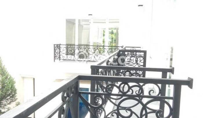 Rumah Strategis area , Jakarta Selatan, LT 1149m2m² Bangunan 1700m2m² - BISA KPR! Rumah Strategis area , Jakarta Selatan, LT 1149m2m² Bangunan 1700m2m² - BISA KPR!