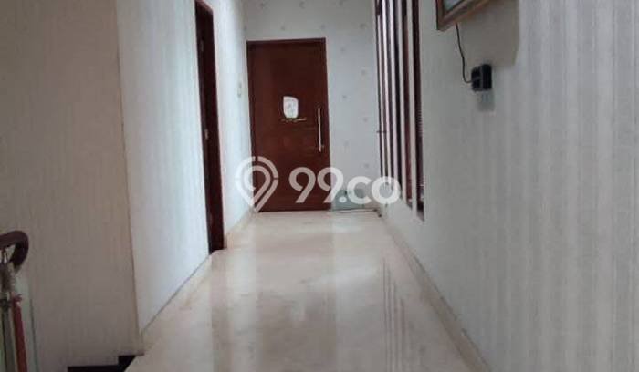 Rumah Elit LB 500m2 Siap Huni Desain Elegan di BSD Foresta, Tangerang Rumah Elit LB 500m2 Siap Huni Desain Elegan di BSD Foresta, Tangerang