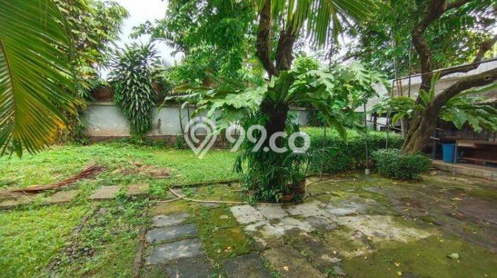 Jual Rumah Luas Elegan Dengan View Eksklusif di Blok M, Jakarta Selatan Jual Rumah Luas Elegan Dengan View Eksklusif di Blok M, Jakarta Selatan