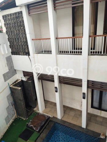 Ready to Use! Premium House LT 279m2 Desain Elegan di Bintaro Ready to Use! Premium House LT 279m2 Desain Elegan di Bintaro