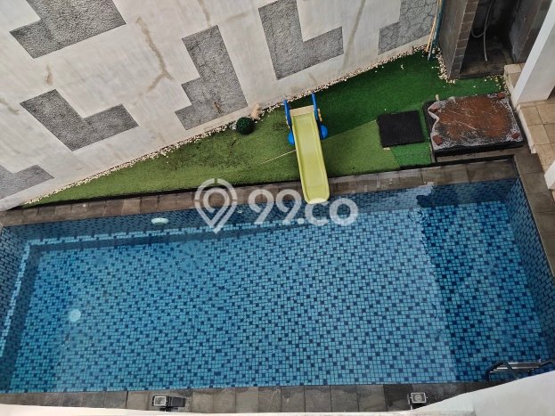 Ready to Use! Premium House LT 279m2 Desain Elegan di Bintaro Ready to Use! Premium House LT 279m2 Desain Elegan di Bintaro