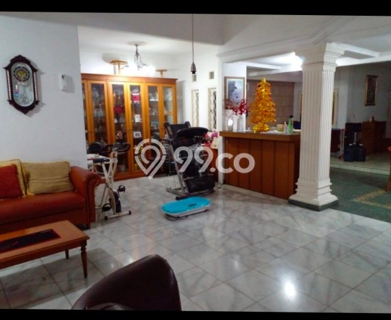HOT PROPERTY! Rumah Strategis di BSD Giri Loka, LT 371m² Bangunan 450m² HOT PROPERTY! Rumah Strategis di BSD Giri Loka, LT 371m² Bangunan 450m²