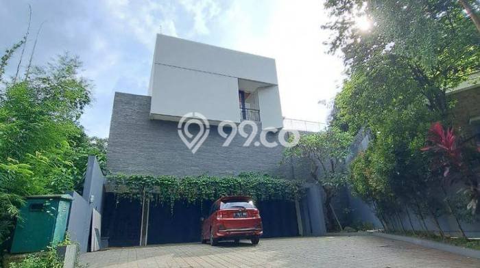 Rumah Luxury Modern Tanpa Renovasi di BSD Bukit Golf Tangerang Rumah Luxury Modern Tanpa Renovasi di BSD Bukit Golf Tangerang