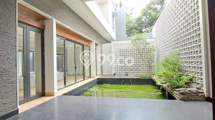 Rumah Luxury Modern Tanpa Renovasi di BSD Bukit Golf Tangerang Rumah Luxury Modern Tanpa Renovasi di BSD Bukit Golf Tangerang