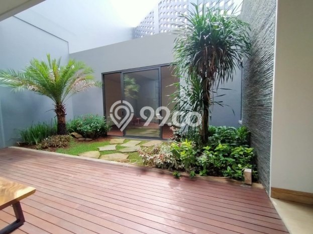 Rumah Luxury Modern Tanpa Renovasi di BSD Bukit Golf Tangerang Rumah Luxury Modern Tanpa Renovasi di BSD Bukit Golf Tangerang