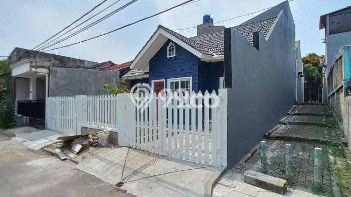 Rumah Lingkungan Asri kawasan BSD Kencana Loka, Tangerang, LT 126m² Bangunan 95m² Rumah Lingkungan Asri kawasan BSD Kencana Loka, Tangerang, LT 126m² Bangunan 95m²