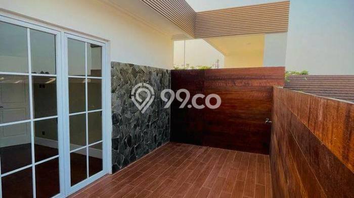 Rumah Elit Modern Tanpa Renovasi di BSD The Icon Tangerang Rumah Elit Modern Tanpa Renovasi di BSD The Icon Tangerang