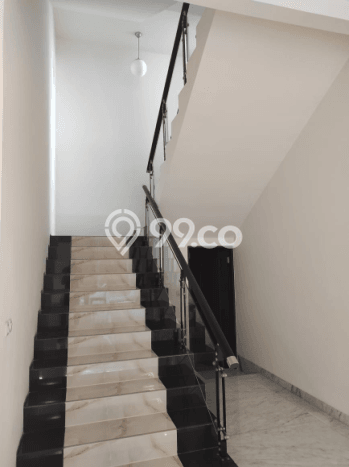 Rumah Luxury Modern Tanpa Renovasi di Alam Sutera Tangerang Rumah Luxury Modern Tanpa Renovasi di Alam Sutera Tangerang